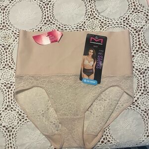 Maidenform Cream Shapewear with Lace Trim